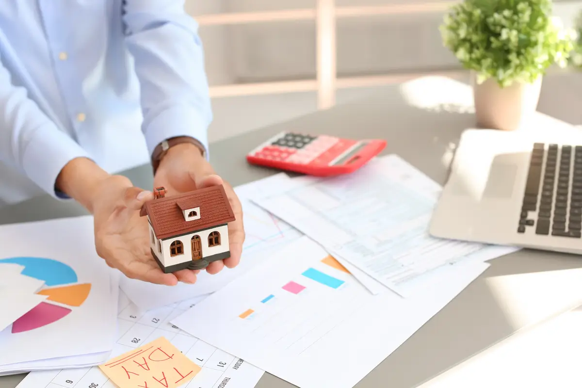Reading Alexandria Rental Home Operations Through Recurring Line Items